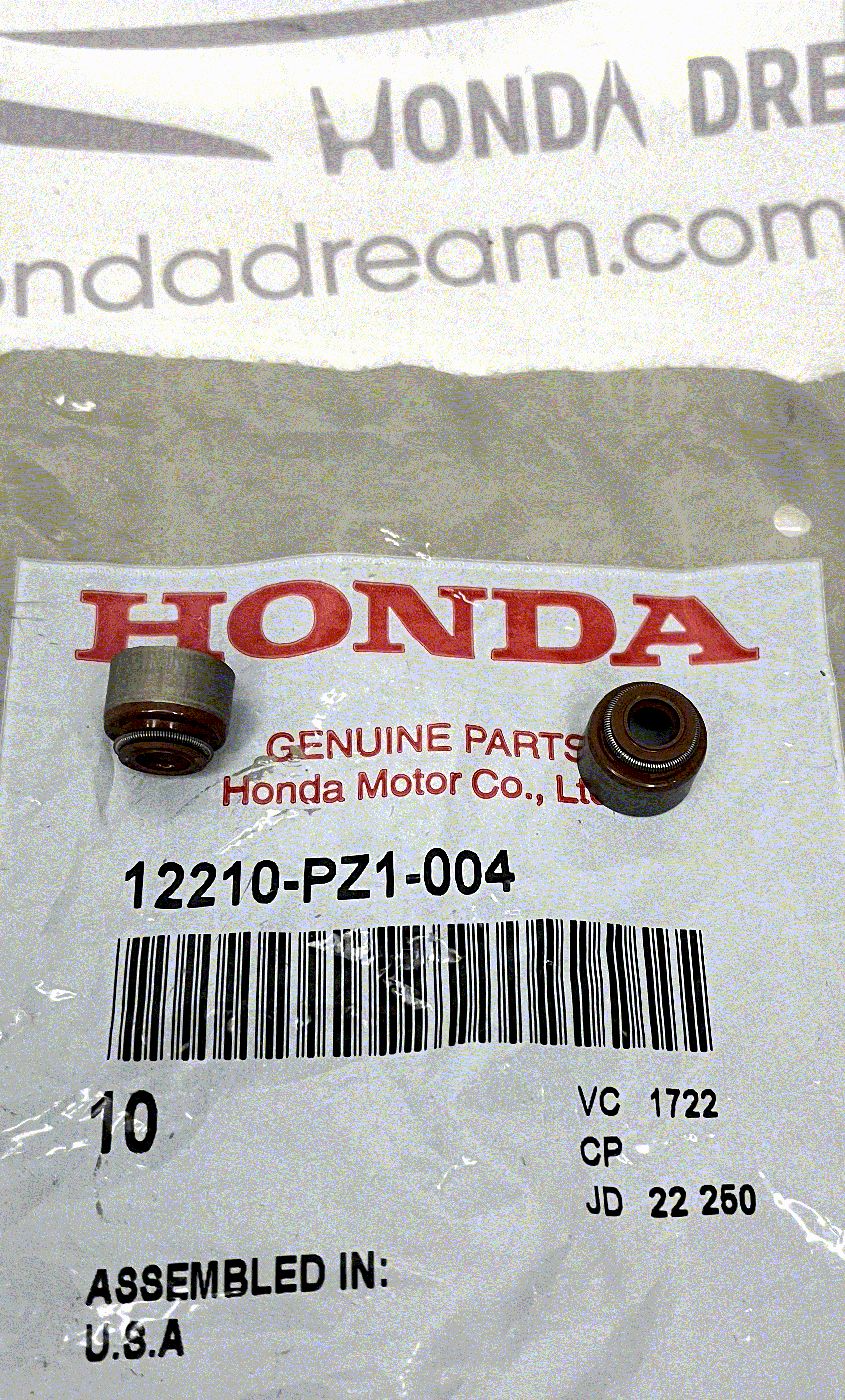 Сальник впускного клапана (12210PZ1004)