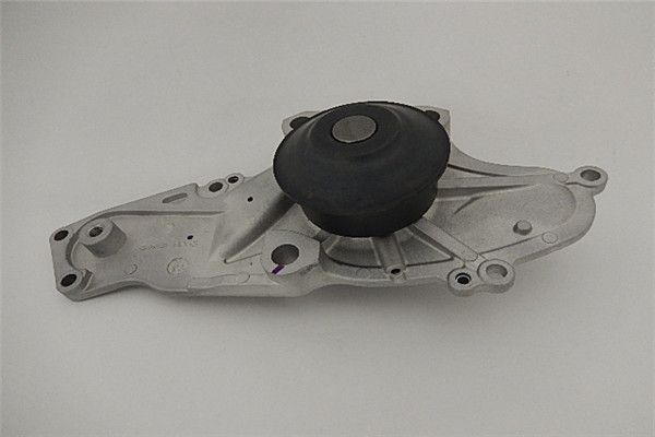 Насос охолоджувальної рідини GMB (GWHO65A)